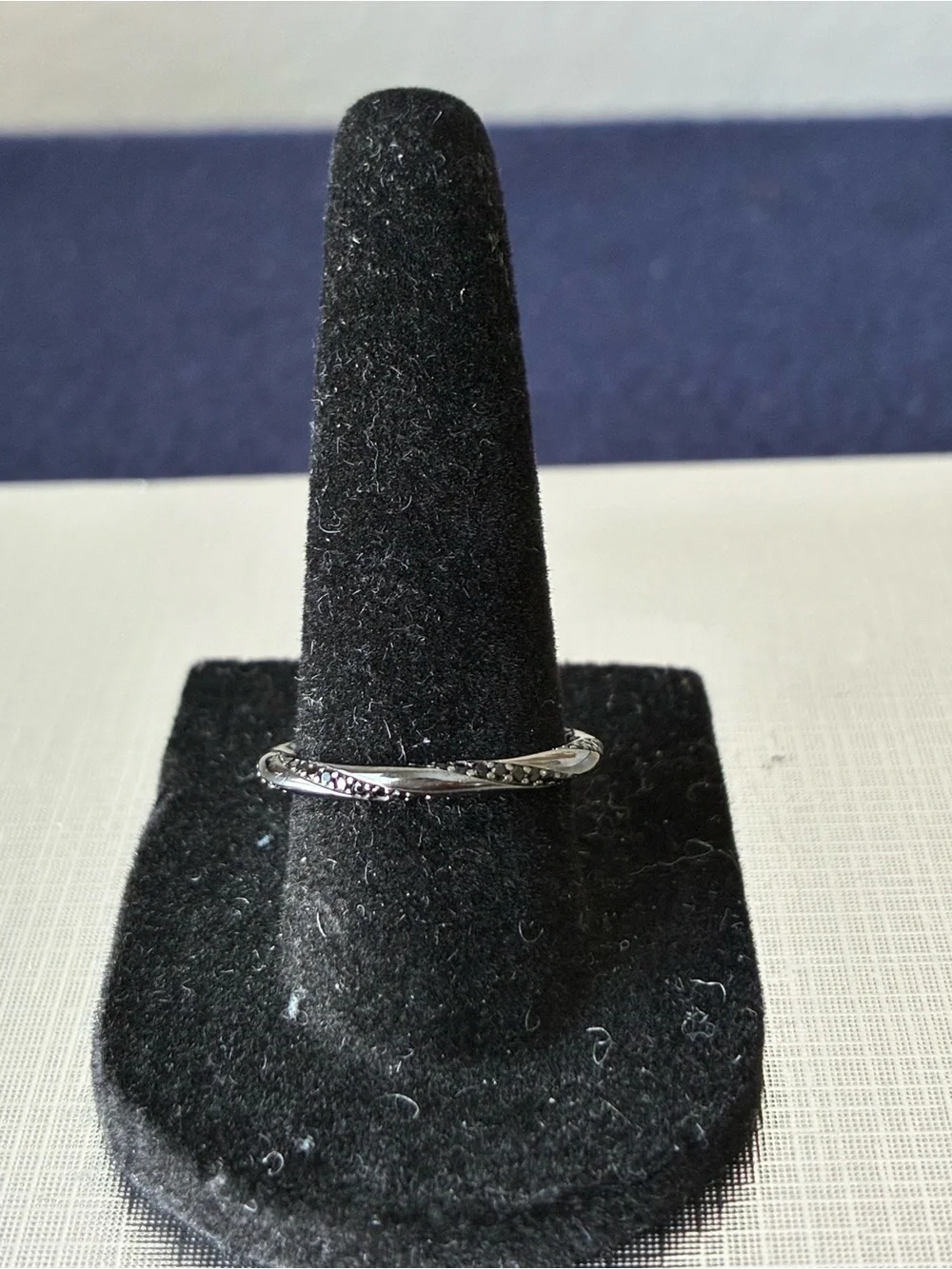 Sterling Silver 925 Black Stackable Ring Sz 7